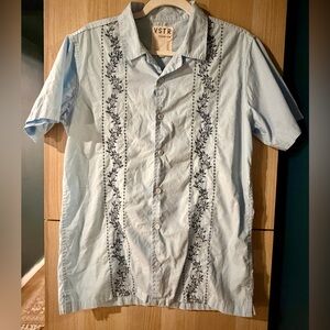 VSTR Light Blue Short-Sleeve Embroidered Casual Button-Down Shirt